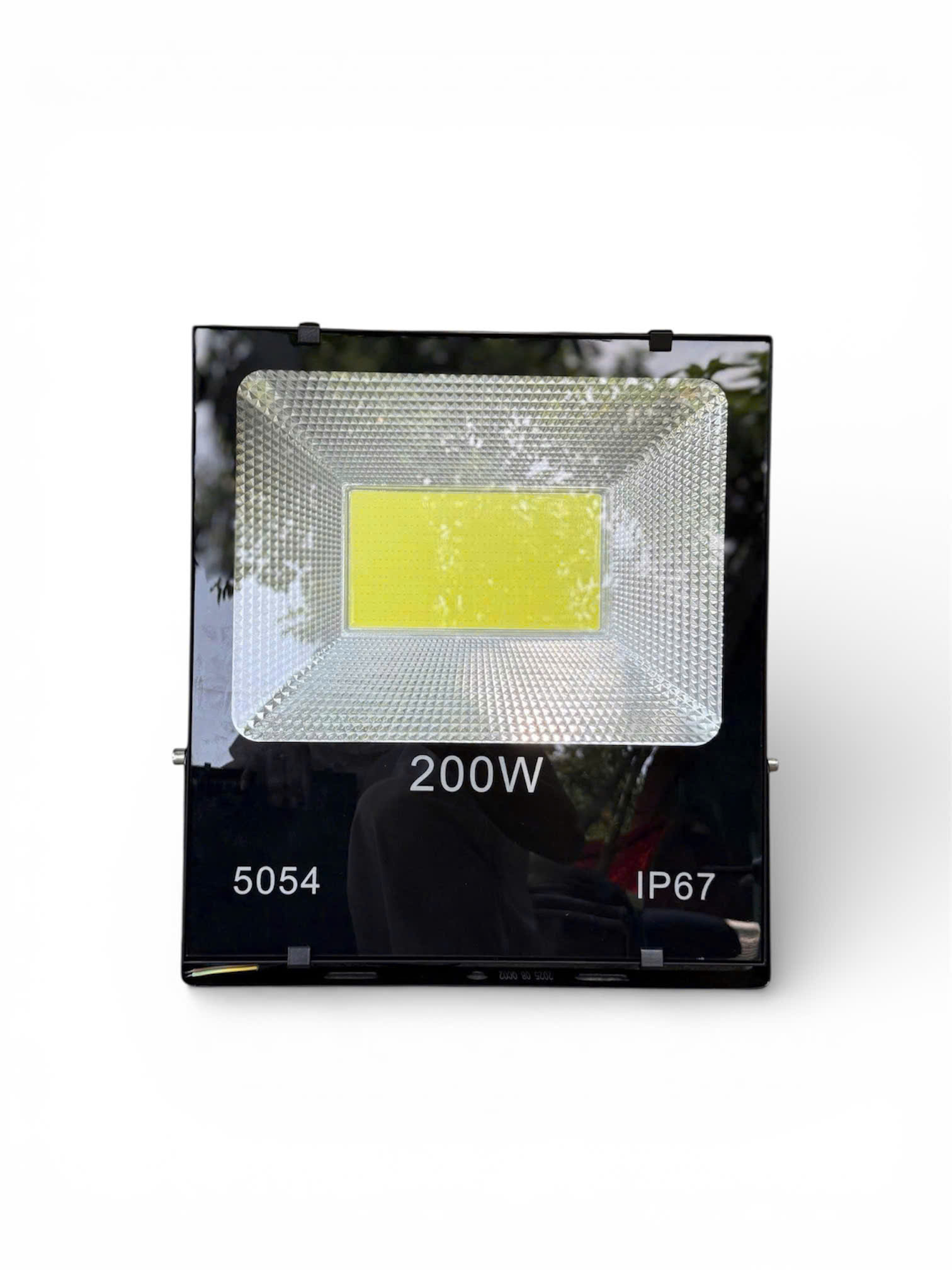 Đ&egrave;n pha 200w &aacute;nh s&aacute;ng v&agrave;ng